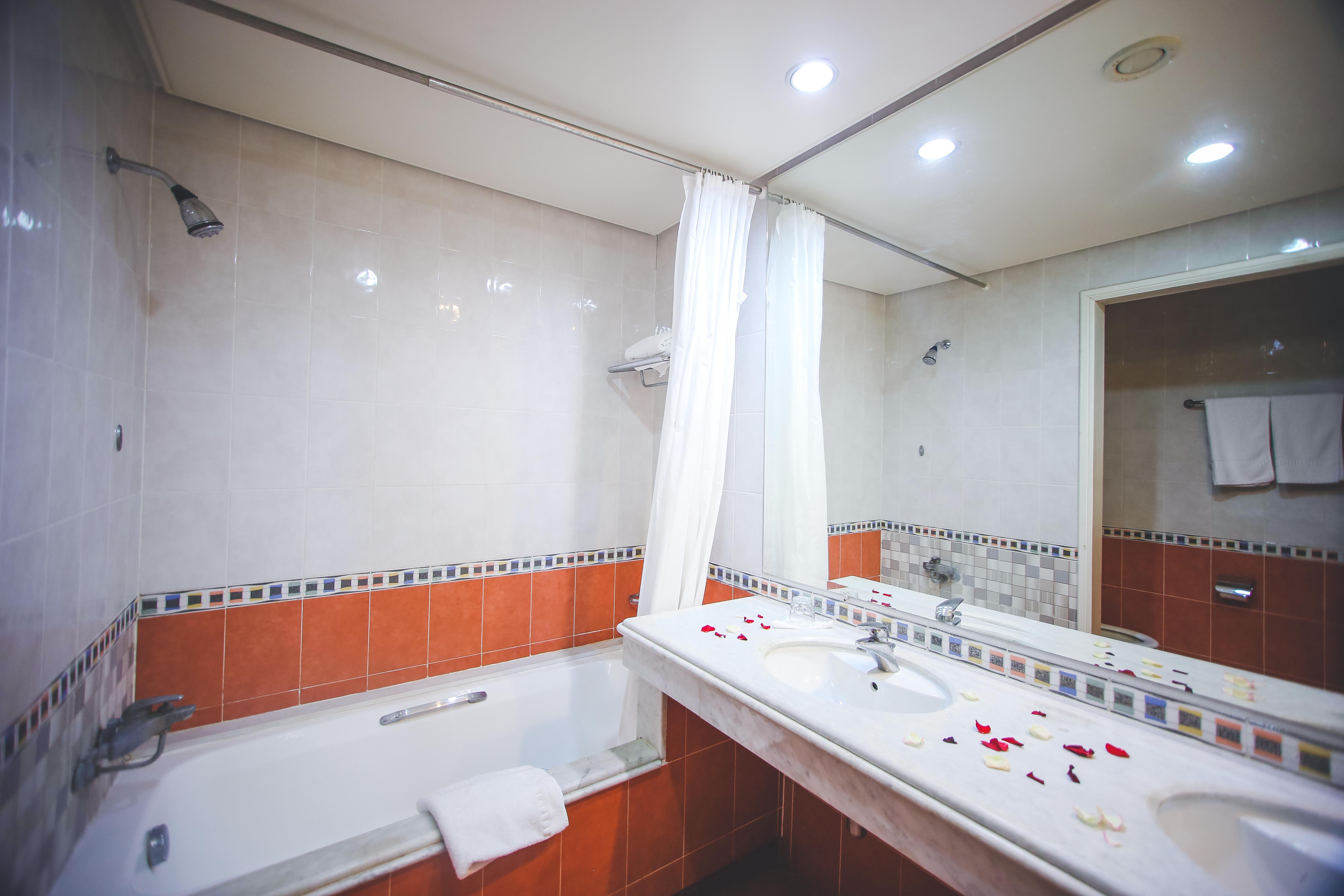 Hotel Menzeh Dalia Meknès Exteriör bild