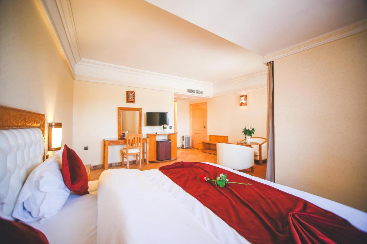 Hotel Menzeh Dalia Meknès Exteriör bild